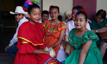 FRUIT OF THE LOOM REMODELA DOS AULAS MÁS EN ESCUELA VISITACIÓN PADILLA DE EL PROGRESO