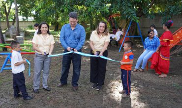 FRUIT OF THE LOOM REMODELA DOS AULAS MÁS EN ESCUELA VISITACIÓN PADILLA DE EL PROGRESO