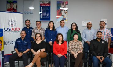 PROYECTO CREANDO MI FUTURO AQUÍ RECONOCE GESTIÓN DE LEAR HONDURAS Y AHM GENERANDO EMPLEO A CIENTOS DE JOVENES