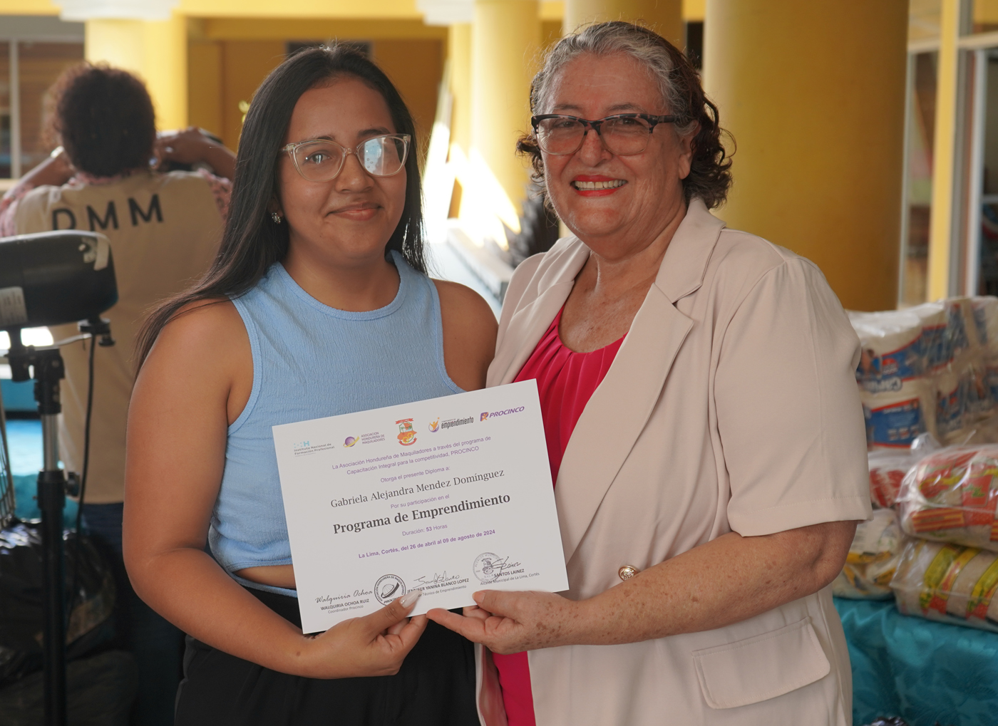 MUNICIPALIDAD DE LA LIMA, CON APOYO DE LA AHM, IMPULSA A 41 MUJERES EMPRENDEDORAS CON CAPITAL SEMILLA Y FORMACIÓN EMPRESARIAL