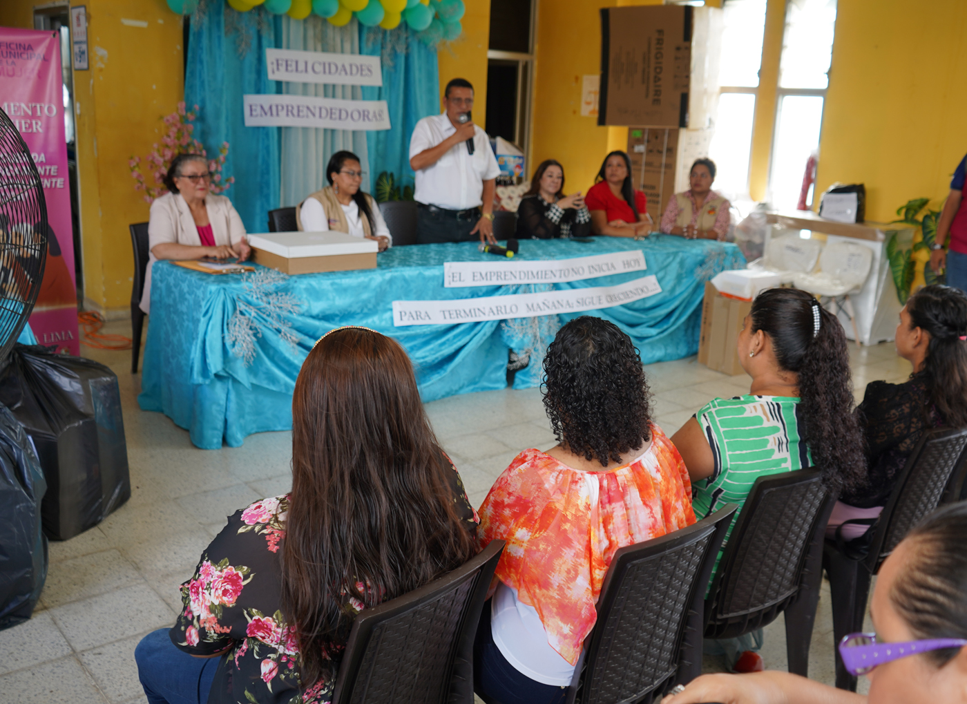 MUNICIPALIDAD DE LA LIMA, CON APOYO DE LA AHM, IMPULSA A 41 MUJERES EMPRENDEDORAS CON CAPITAL SEMILLA Y FORMACIÓN EMPRESARIAL