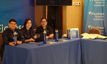 AHM impulsa el desarrollo emprendedor con su cuarta Master Class: “Más que servicio, una experiencia que venda”