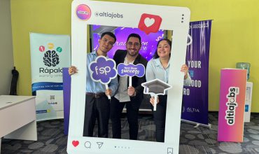 MÁS DE 350 JÓVENES YA TRABAJAN EN LA INDUSTRIA DE CALL CENTER Y SERVICIOS BPO TRAS EL FINISHING SCHOOL PROGRAM DE ALTIA SMART CITY