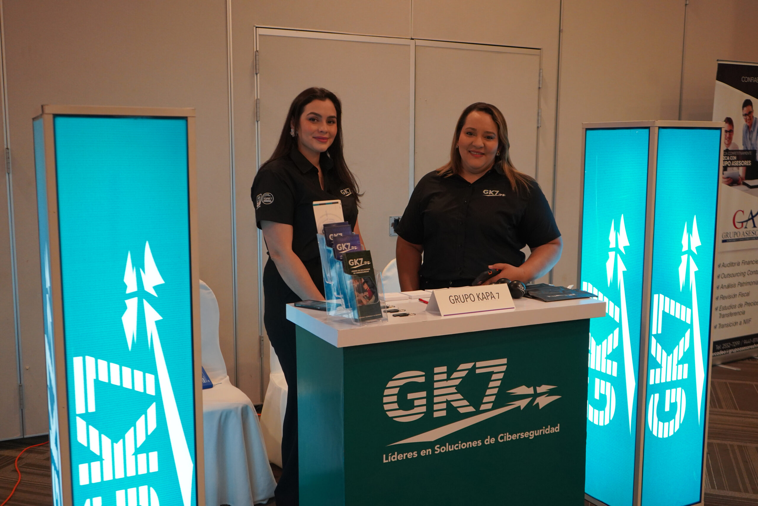 AHM REALIZÓ ZIPODEMOS INSIGHT Y PRESENTÓ LA NUEVA ETAPA EDITORIAL DE SU REVISTA ZIPODEMOS