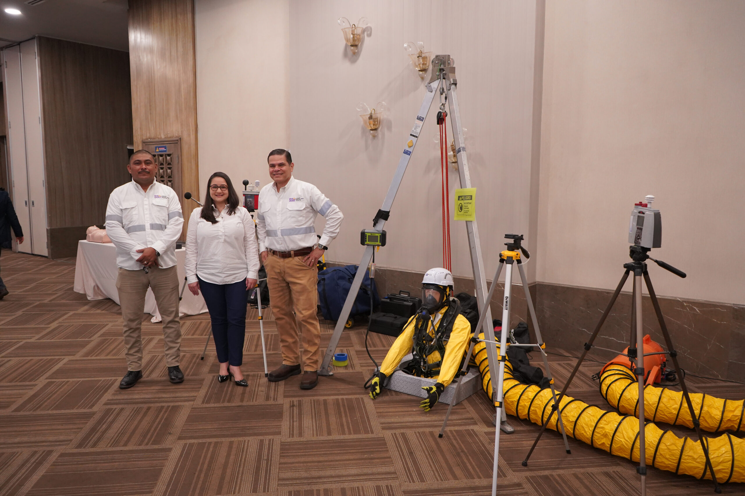 AHM REALIZÓ ZIPODEMOS INSIGHT Y PRESENTÓ LA NUEVA ETAPA EDITORIAL DE SU REVISTA ZIPODEMOS