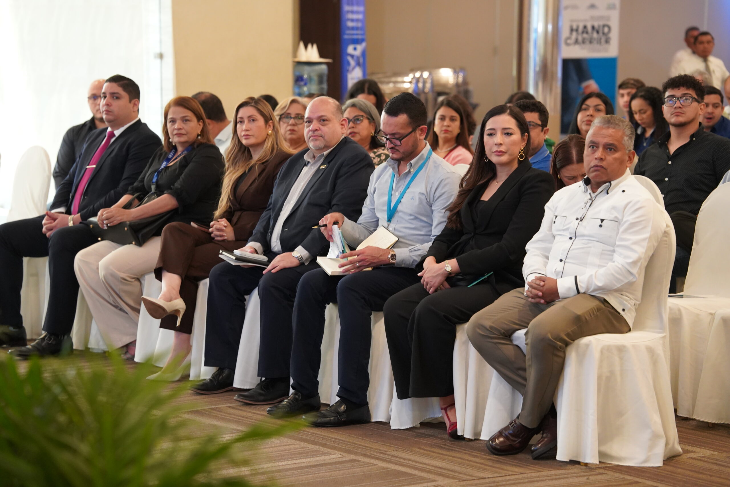 Aduanas Honduras, AHM y CNI lanzan mecanismo Hand Carrier para agilizar el comercio exterior en Zonas Libres