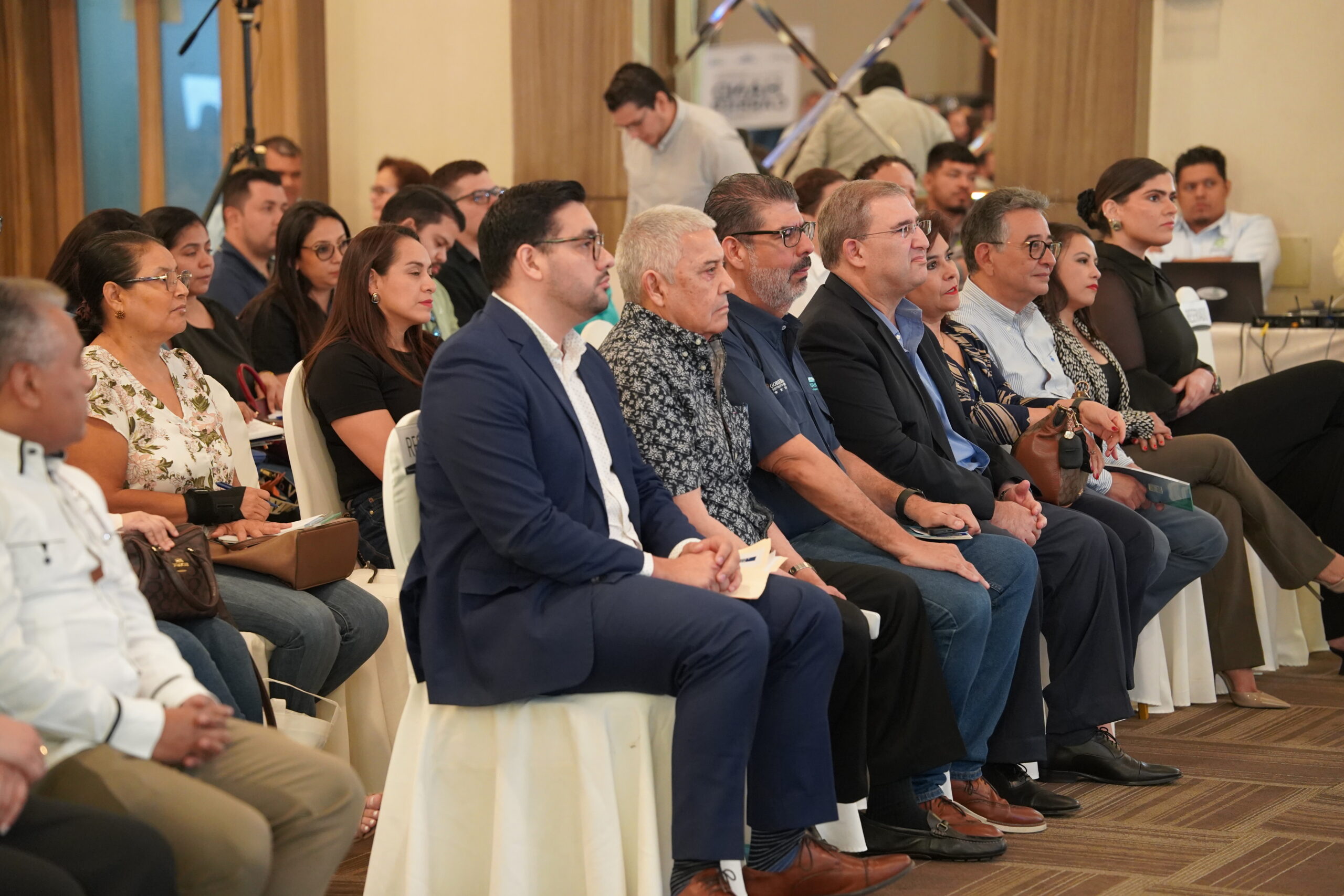 Aduanas Honduras, AHM y CNI lanzan mecanismo Hand Carrier para agilizar el comercio exterior en Zonas Libres
